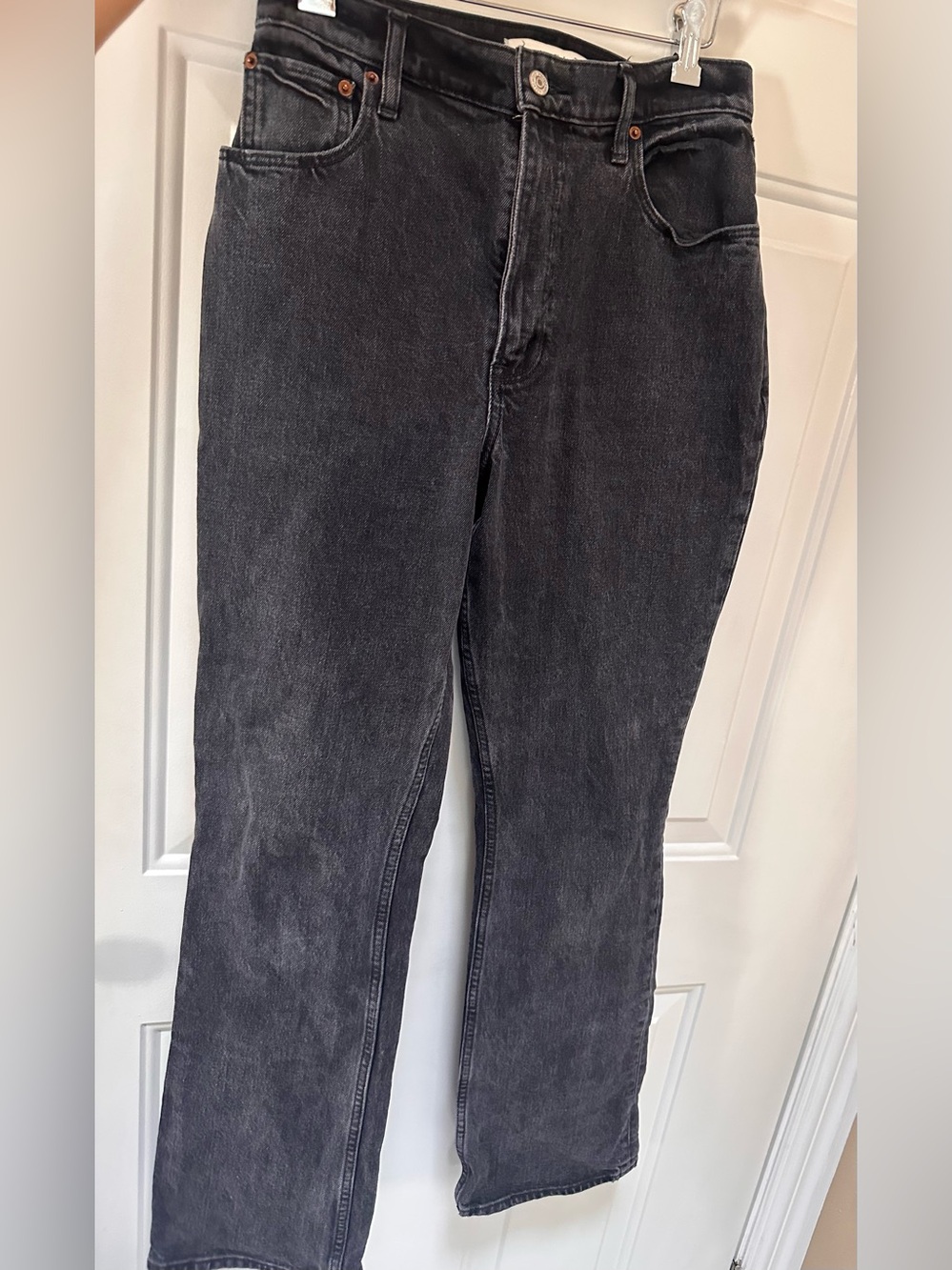 Abercrombie & Fitch 70’s Vintage Flare Ultra High Rise Black Jeans Size 28/6R